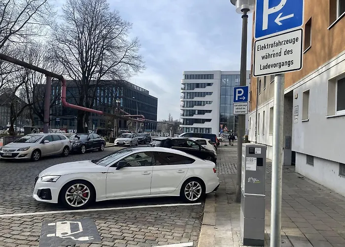 Apartment Near Warschauer Platz And Spree River